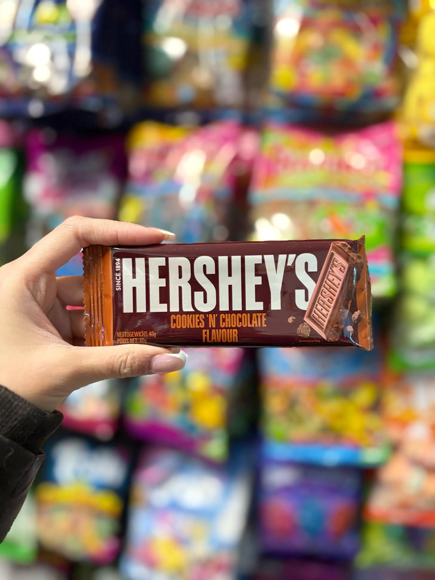 Hershey's Cookies 'N' Chocolate Flavor – Creamy & Crunchy Chocolate Delight