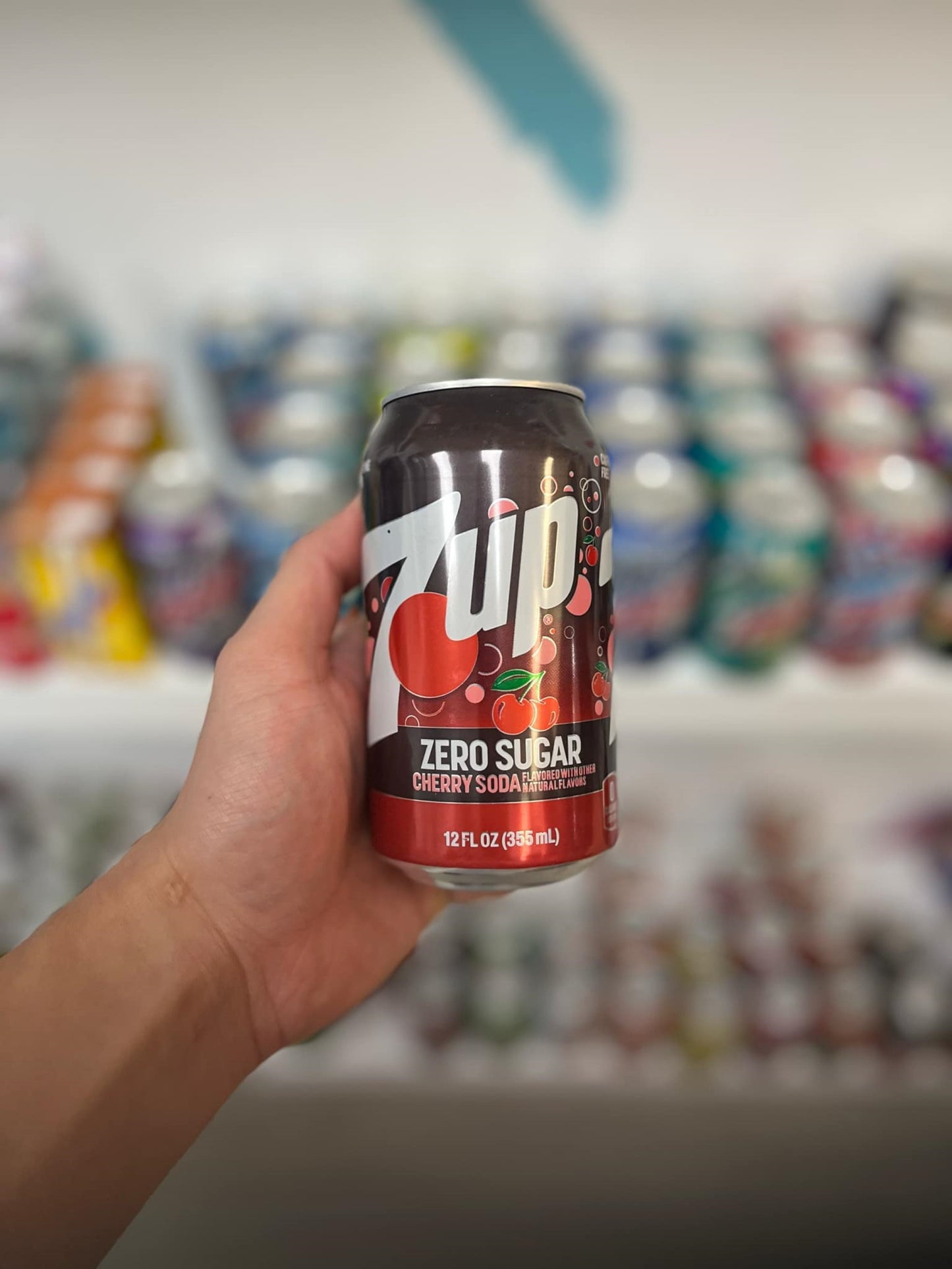 (USA) 7UP CHERRY ZERO SUGAR🍒💧 - 355ML