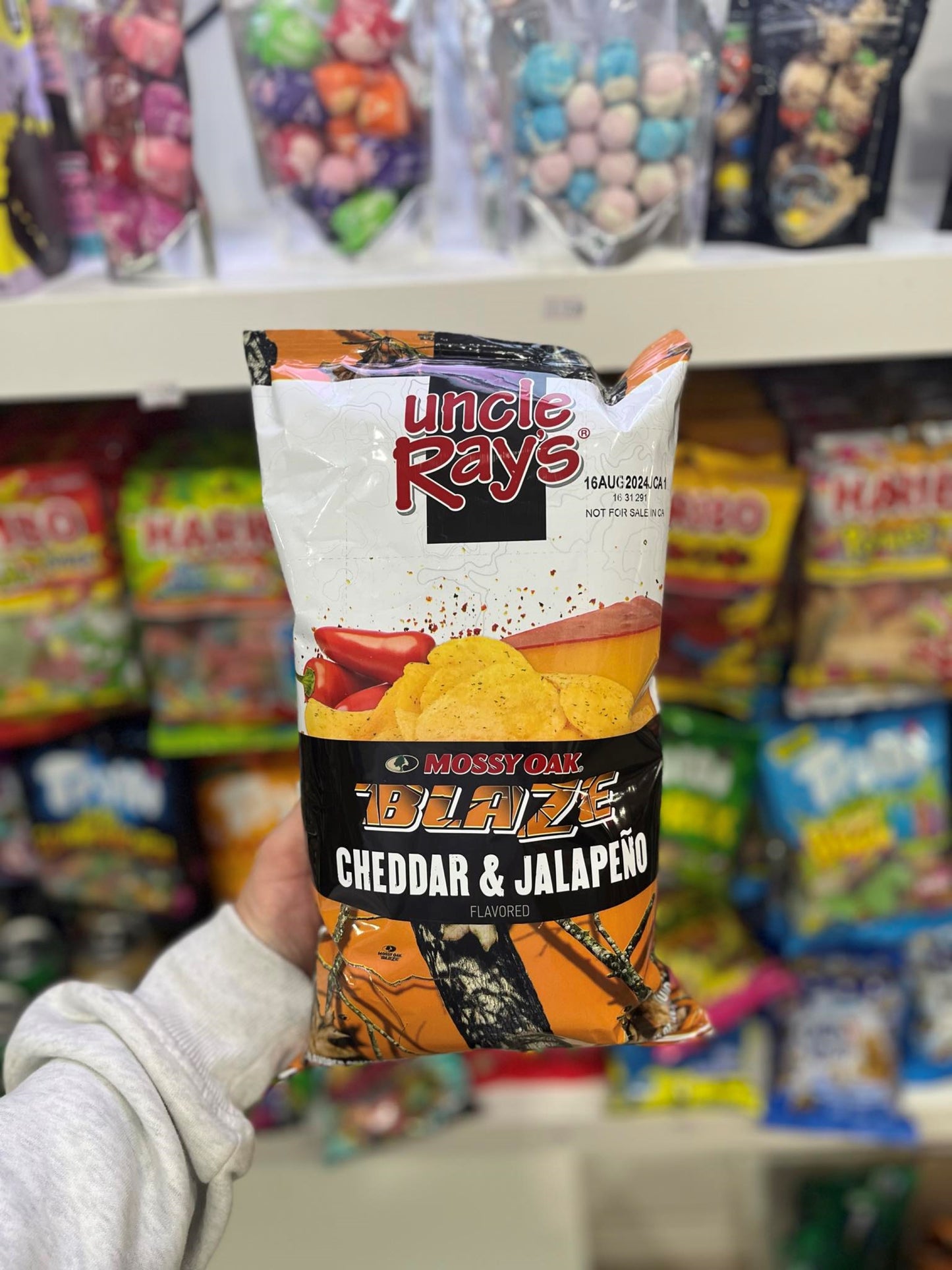 (ÉTATS-UNIS) CHIPS AU CHEDDAR ET JALAPENO UNCLE RAYS - 4,6 OZ