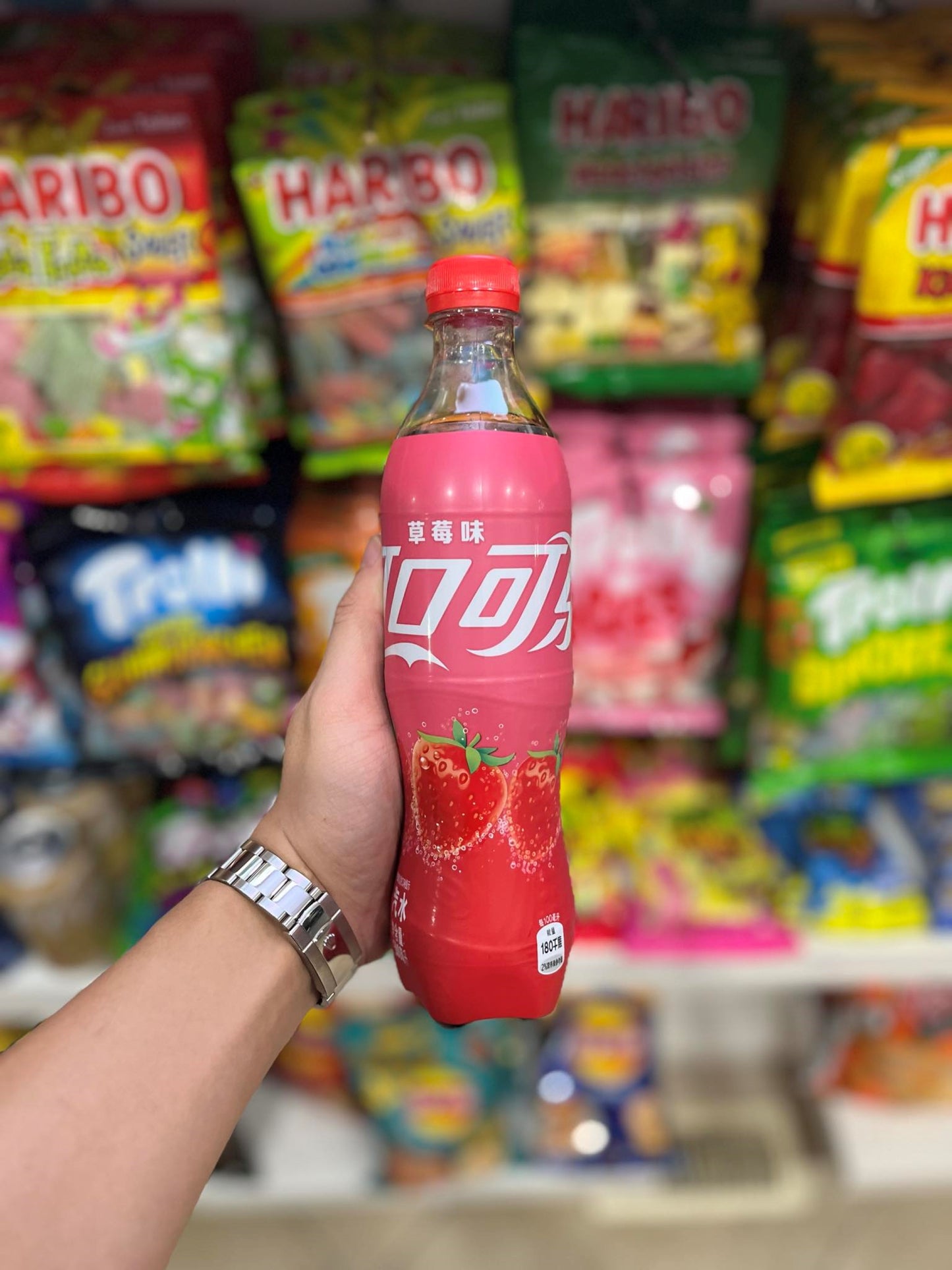 coca cola drinks stawberry