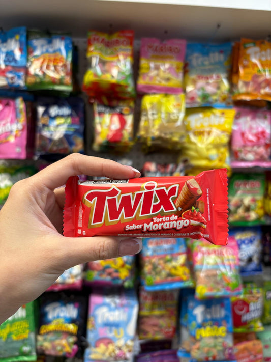(Brazil) Twix Torta De Sabor Morango (Strawberry Pie) - 40g