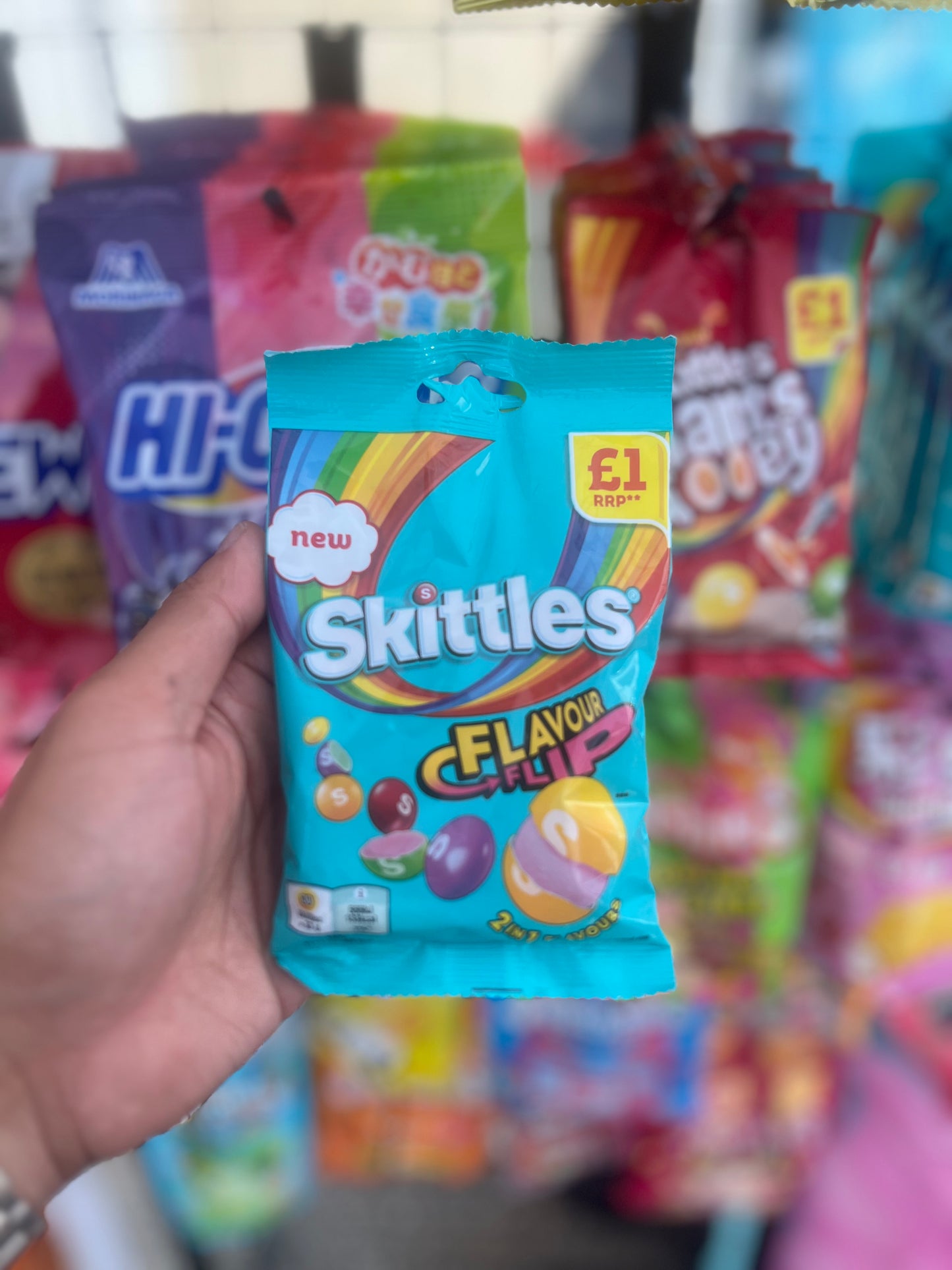 Skittles Flavour Flip - UK Exclusive 2-in-1 Candy