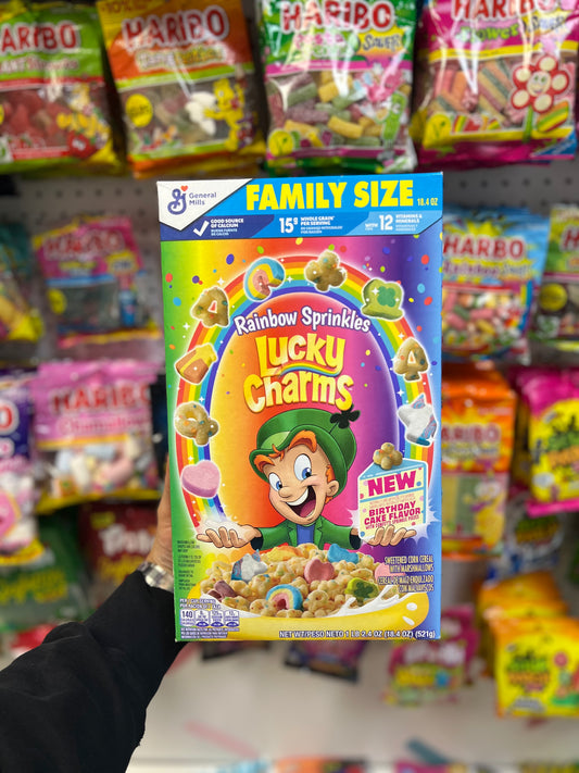 Lucky Charms Rainbow Sprinkles Cereal – Family Size (Birthday Cake Flavour) | Limited Edition