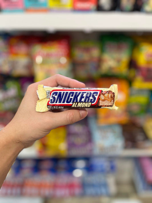 SNICKERS - AMANDES