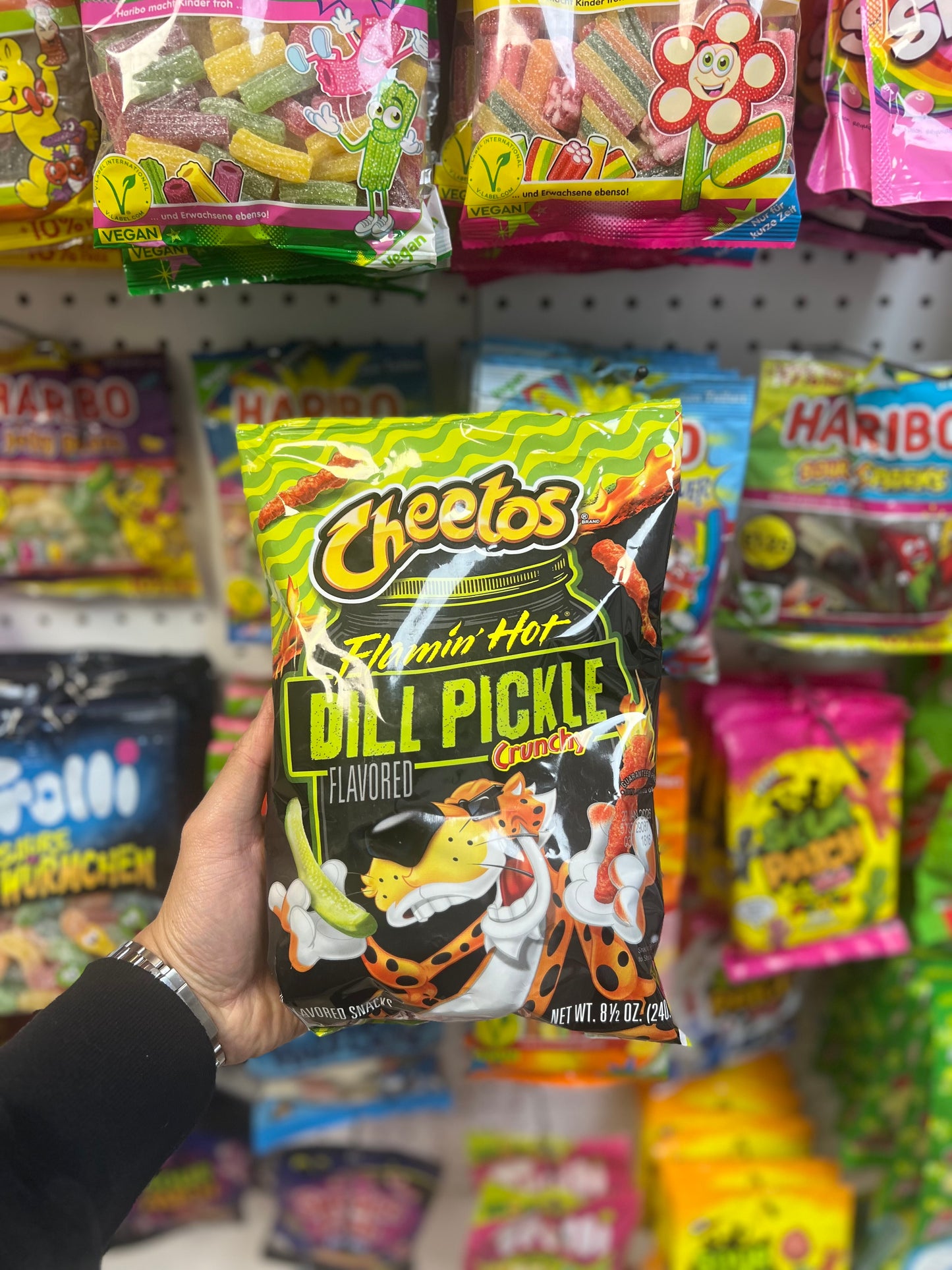 Cheetos Flamin’ Hot Dill Pickle Crunchy – Rare Flavor | Spicy Pickle Chips | Worldwide Shipping