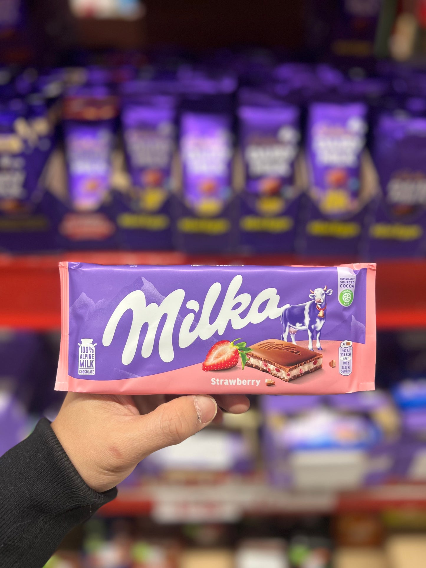 Milka Strawberry Chocolate Bar 100g