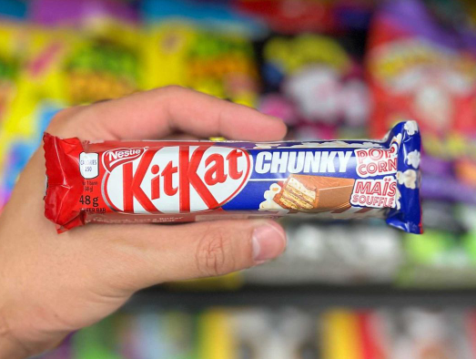 KITKAT CHUNKY POPCORN (USA) 42G – Snack Bar Co